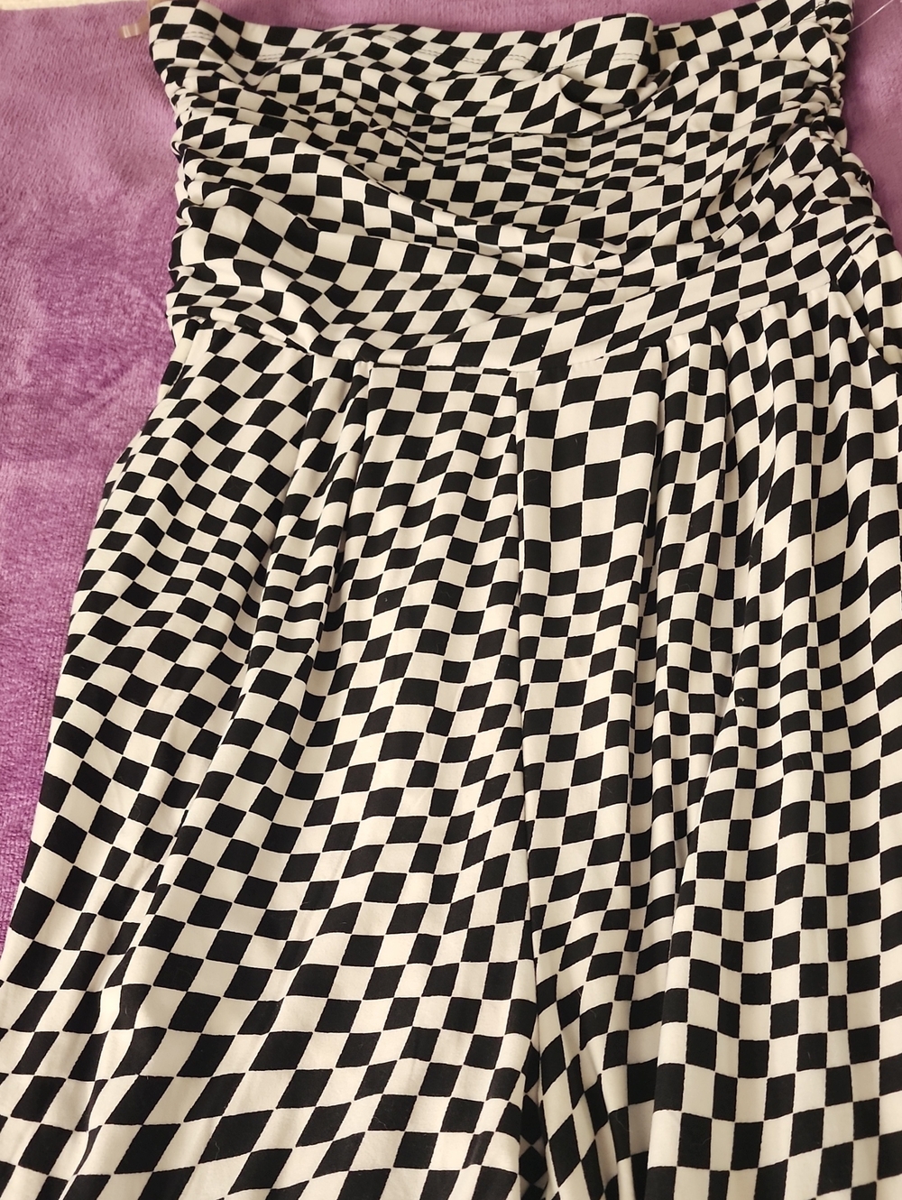 Women's Black and White Checkered Pleated Skirt